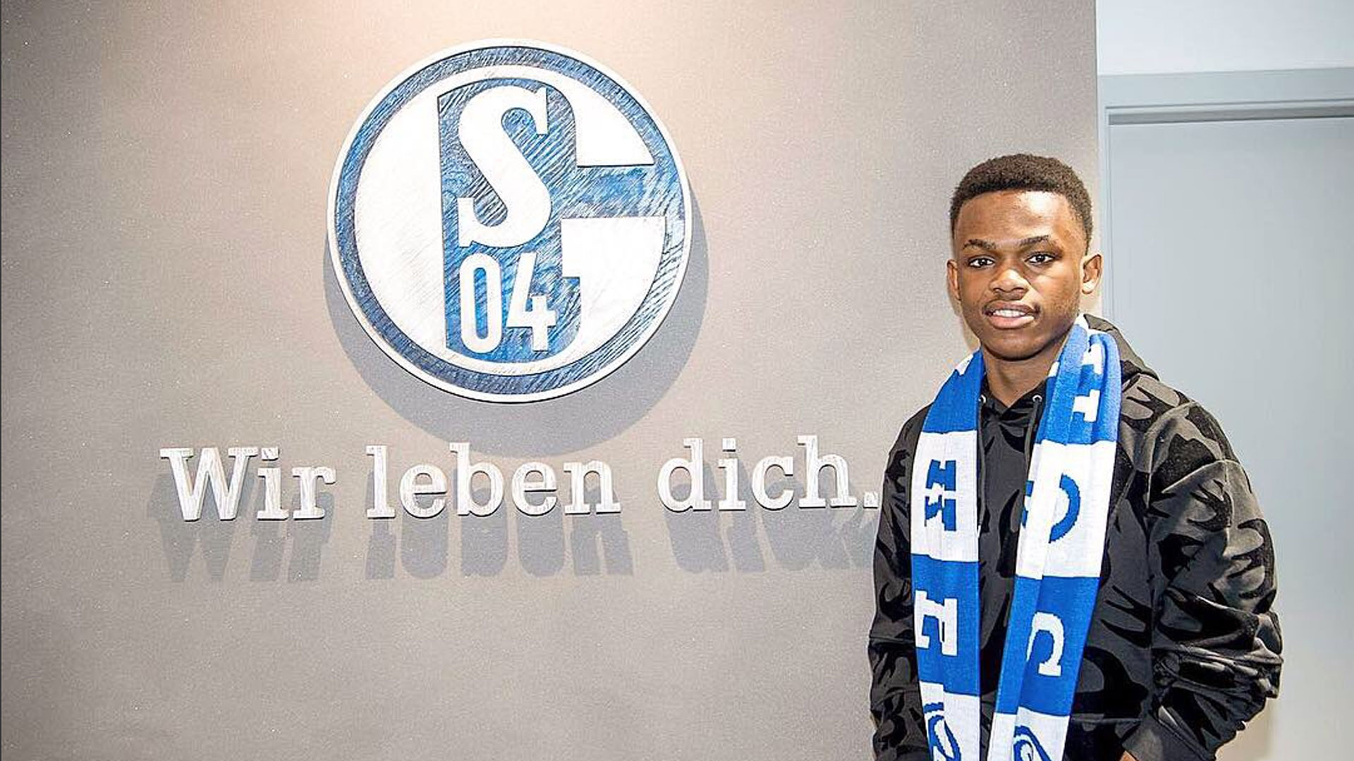 埃贝尔此番 埃贝尔此番