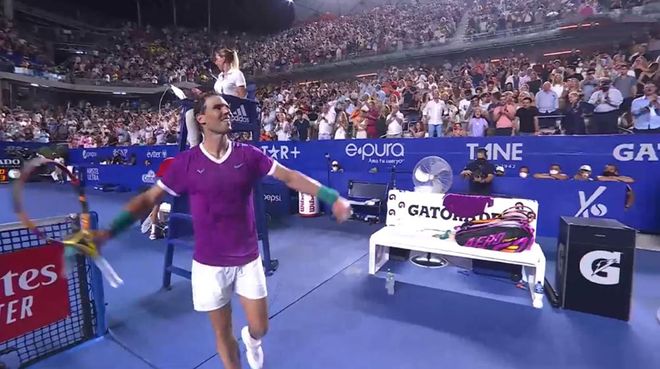 并通过视频 并通过视频