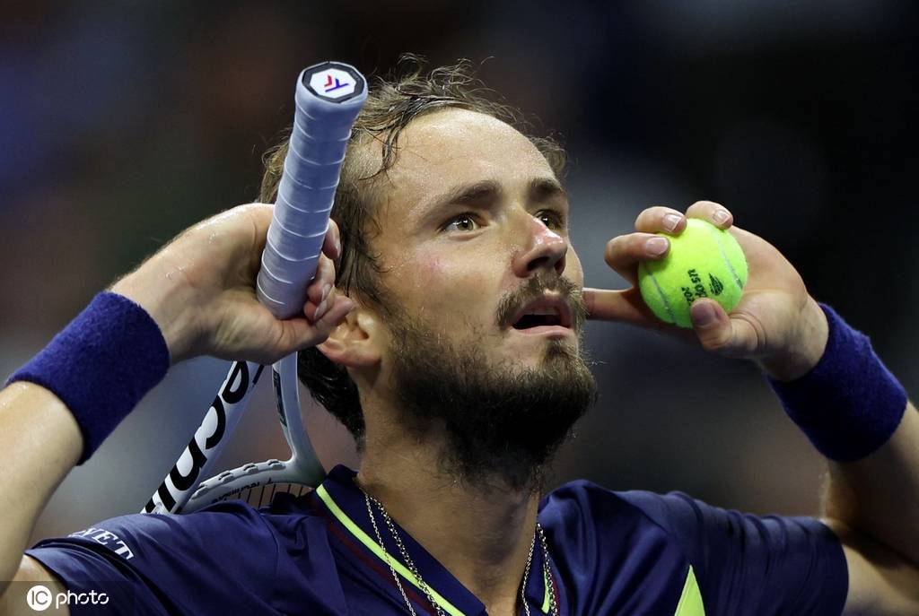 往往在前四 往往在前四