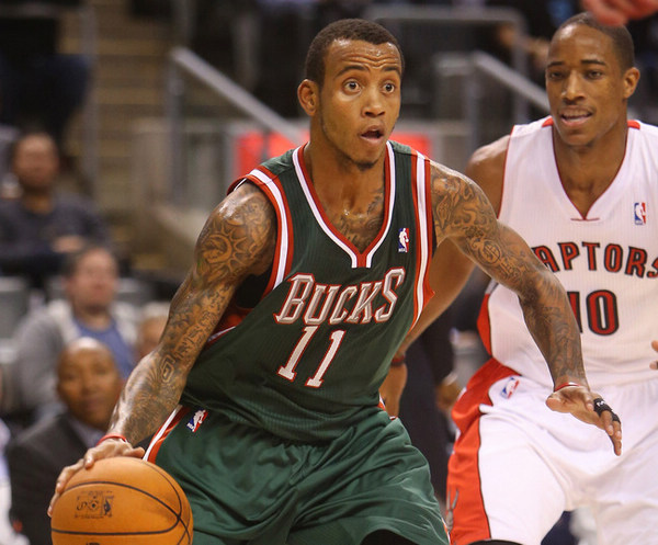 间将球转至 间将球转至