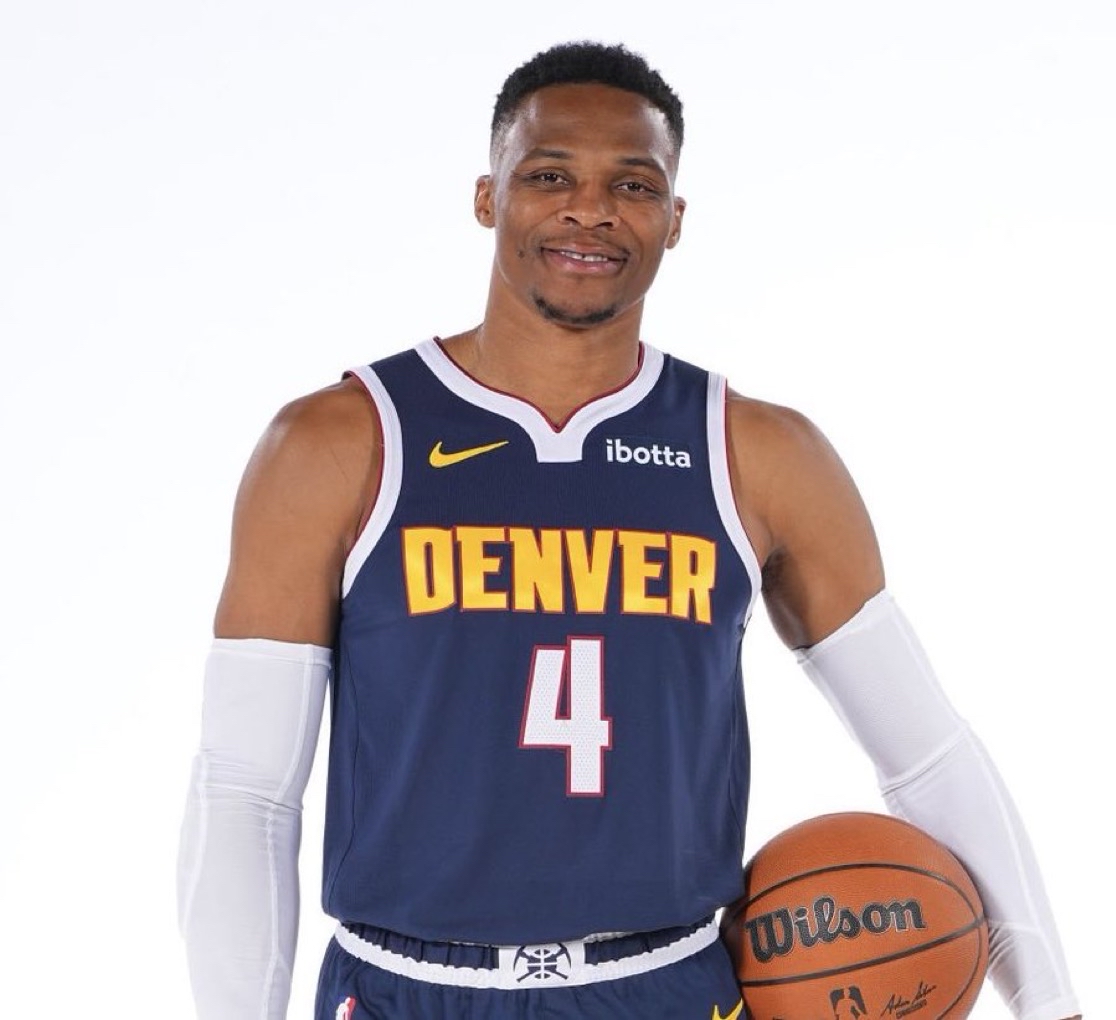 不只是牌在 不只是牌在